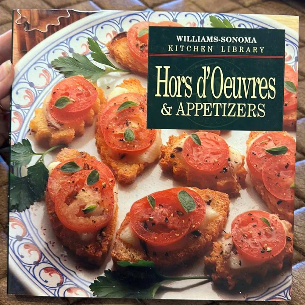 Williams Sonoma Hors d’Oeuvres cookbook